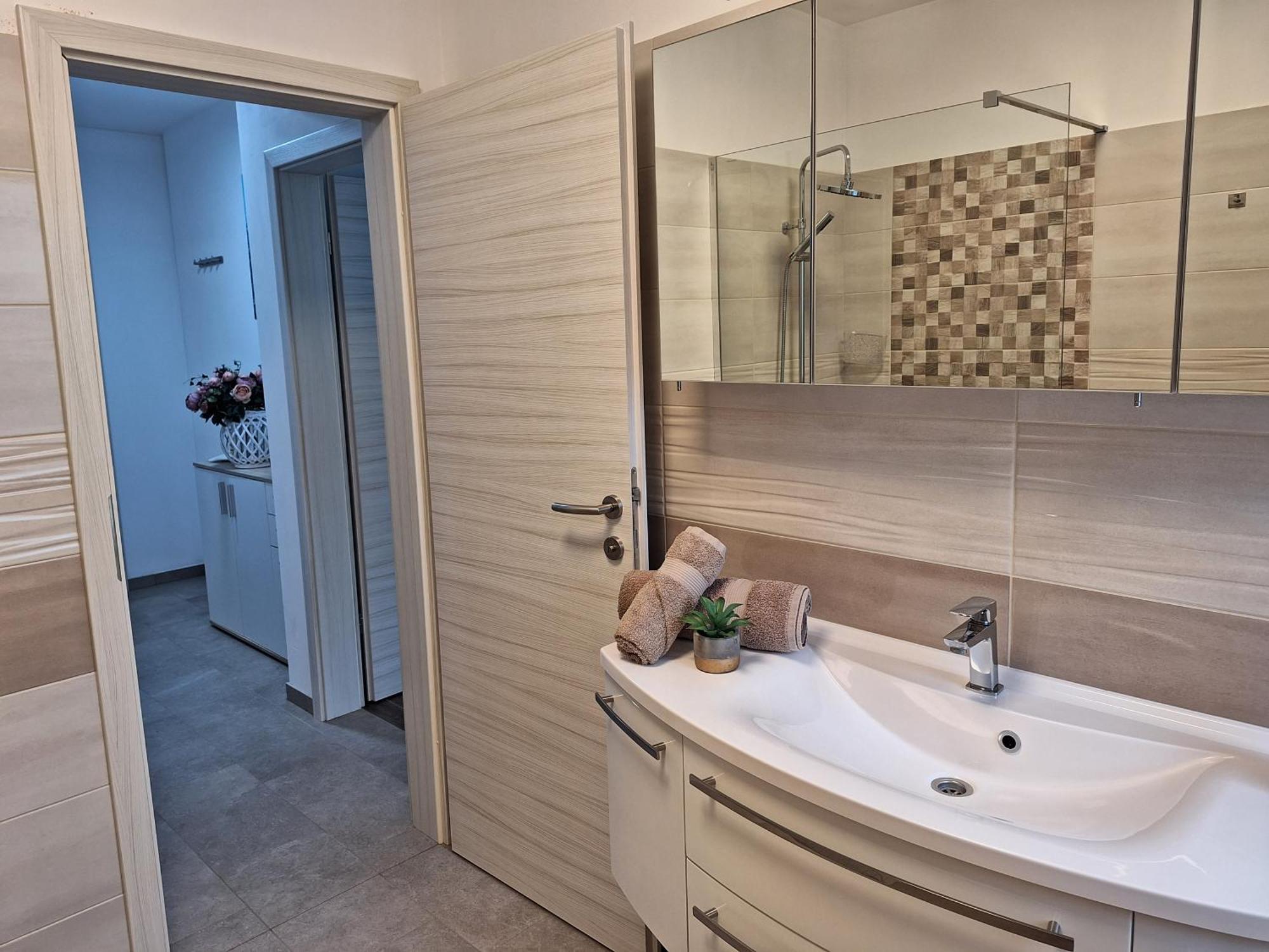 Val&Sol Apartments Сечовле Экстерьер фото